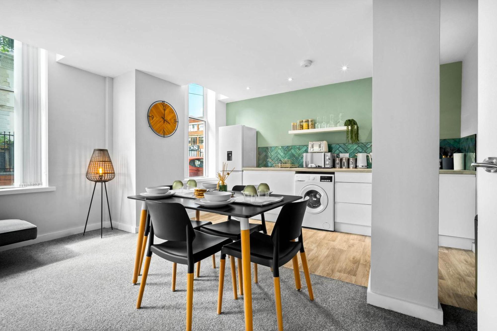 Luxury Apartment - Secure Parking - Gated Development - Near Jq & Birmingham City Centre 6Sh المظهر الخارجي الصورة