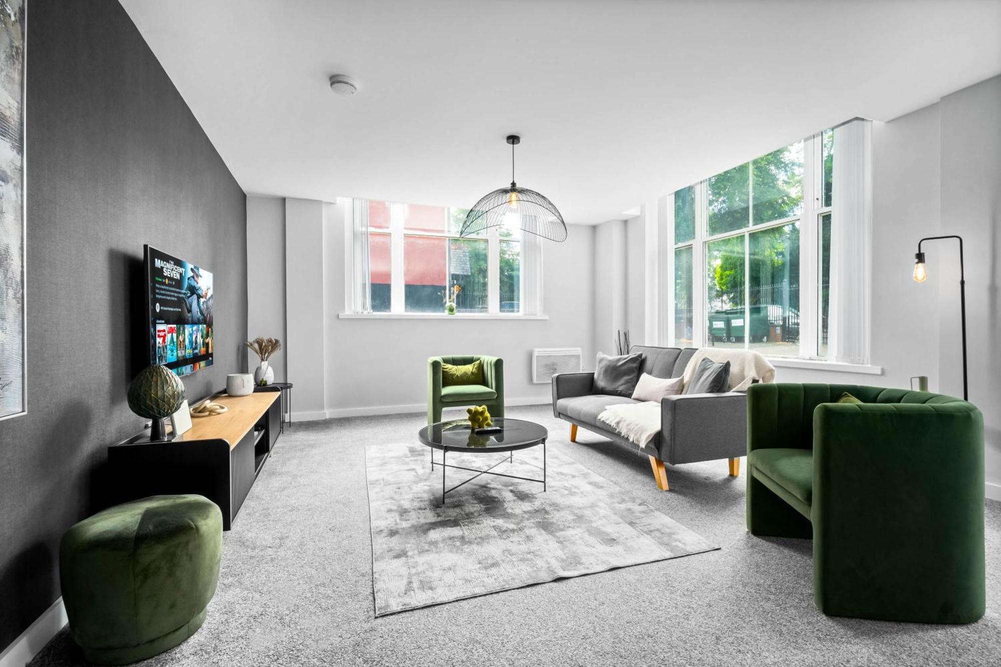 Luxury Apartment - Secure Parking - Gated Development - Near Jq & Birmingham City Centre 6Sh المظهر الخارجي الصورة